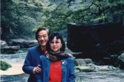 漓江文学奖得主哽咽回忆过世女友，爱情永恒，思念如潮