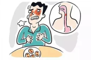 惊险一幕！男子吃饭狼吞虎咽不慎食管吃破，紧急就医后险象环生