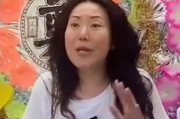家门口遇害女生母亲发声，感谢明星勇敢发声，社会关注温暖人心