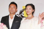 S妈力挺汪小菲夫妇，倡导卖车筹钱，引发网友热议