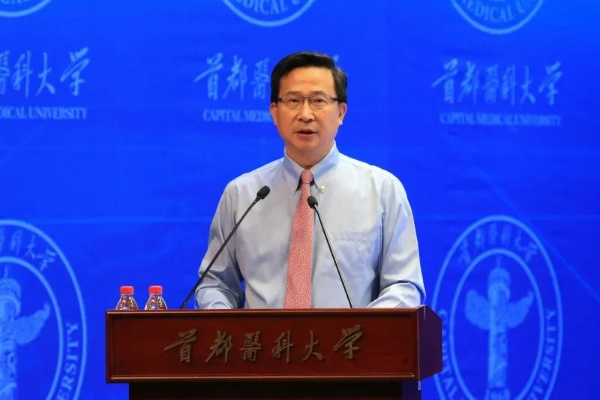 饶毅再谈协和，医生培养不是越久越好，探讨医学教育改革之路