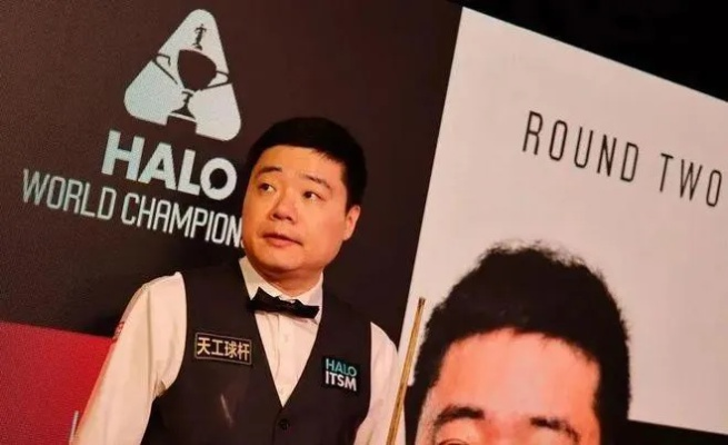 8连鞭神技再现！赵心童第二阶段零封奥沙利文，国际赛场再创辉煌