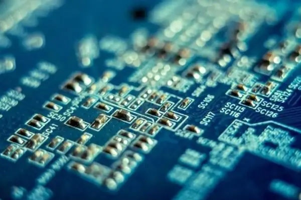 300亿饮料巨头华丽转身，进军半导体领域，开启产业新篇章