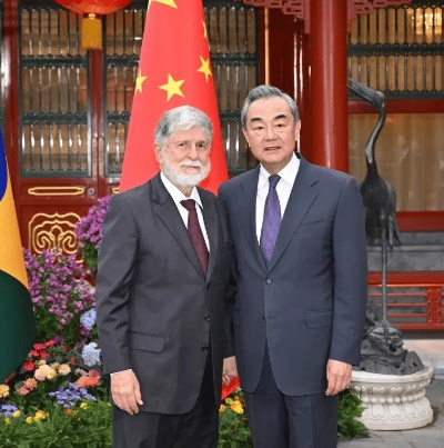 中国巴西共同发声，联合声明支持乌克兰危机和平解决