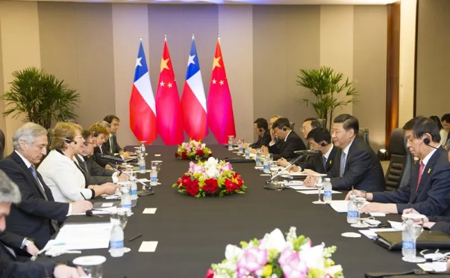 习近平同巴西总统卢拉共同会见记者，深化中巴友谊，共谋合作新篇章
