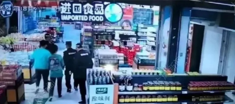 男子投资180万开超市，开业7天遭遇举报，究竟是怎么回事？